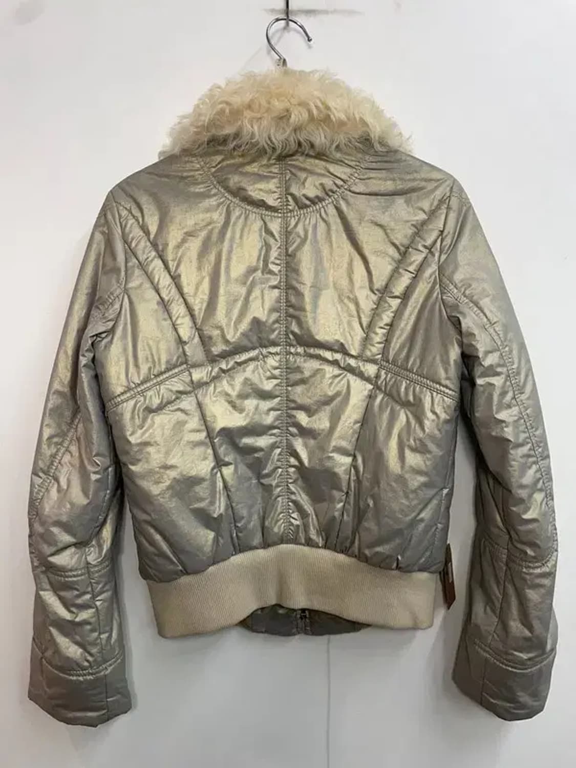 95 시스템 여성 유광 레더 양털 자켓 상품이미지9