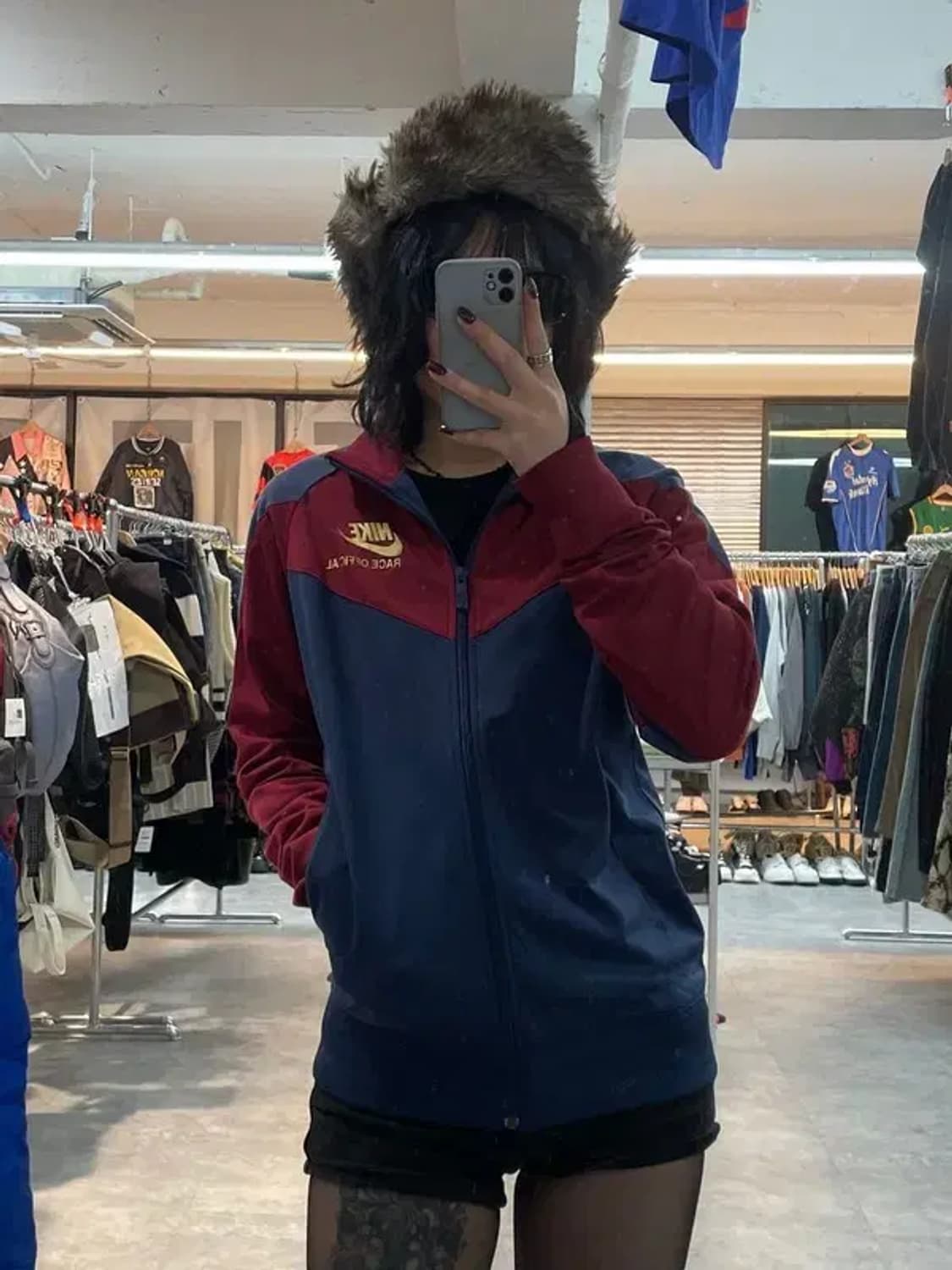 미디움 나이키 버건디 스우시 져지 트레이닝탑 상품이미지1