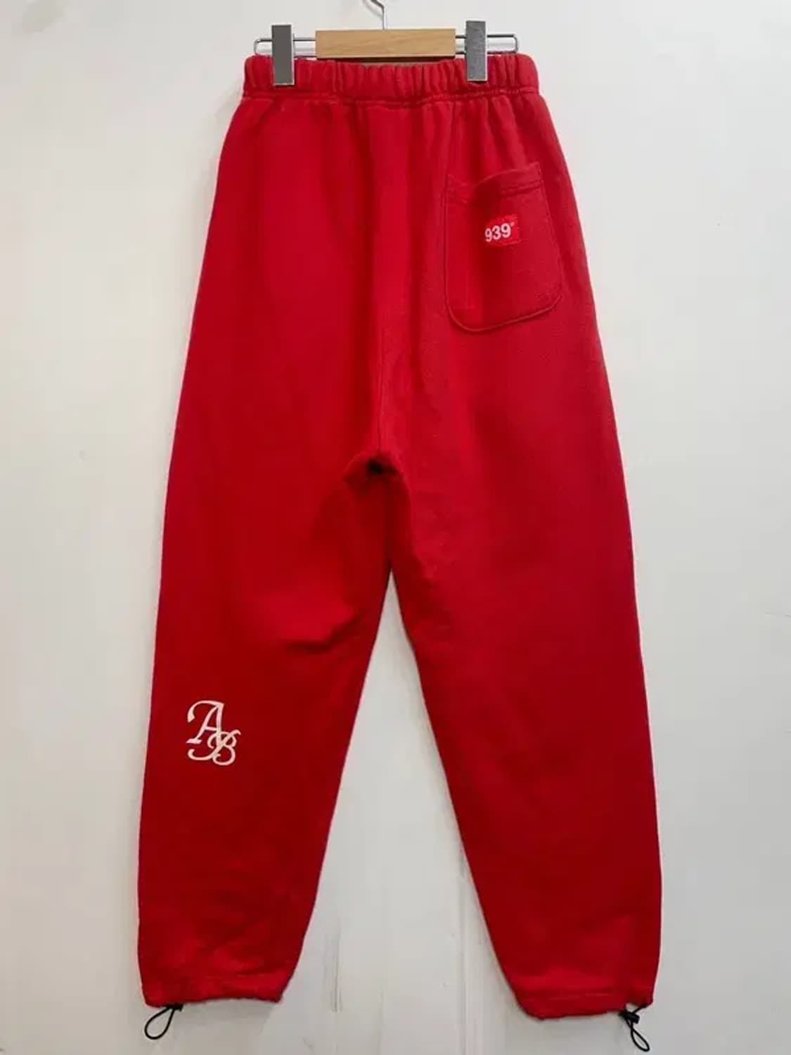 스몰 아카이브 볼드 939 조거 레드 트레이닝팬츠 상품이미지6
