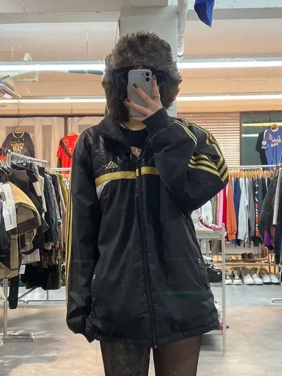 105 아디다스 올드스쿨 삼선 누빔 점퍼 블랙 상품이미지1