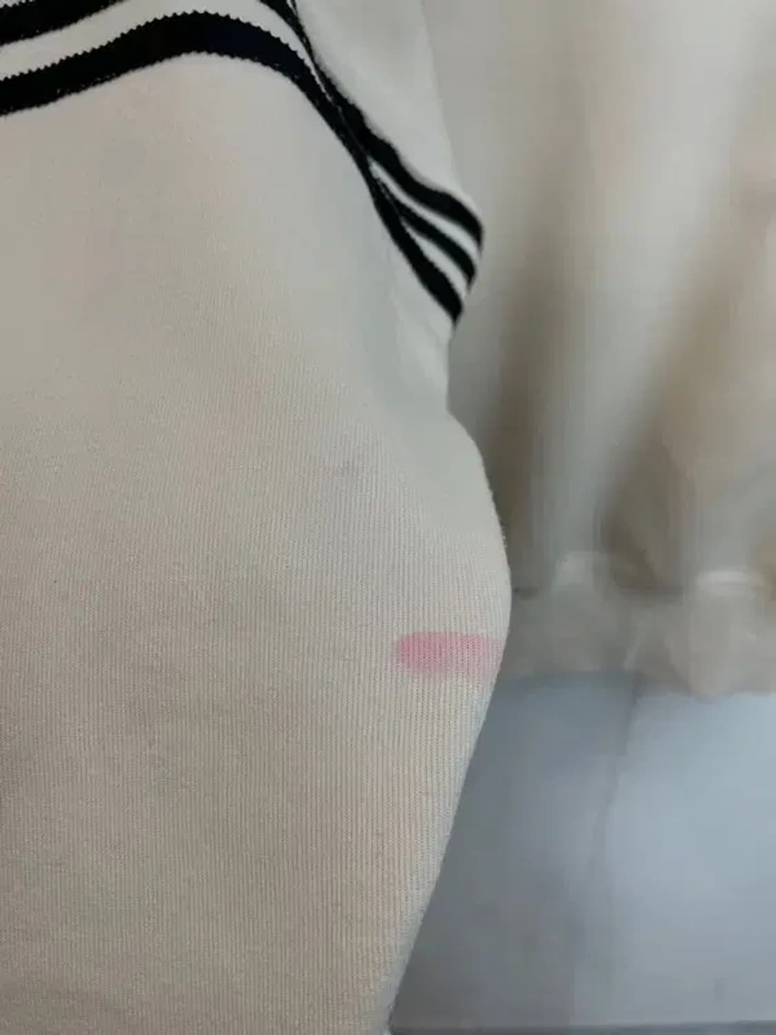 아디다스 오리지널스 뉴클래식 후드 원더 화이트 b급오염 상품이미지10