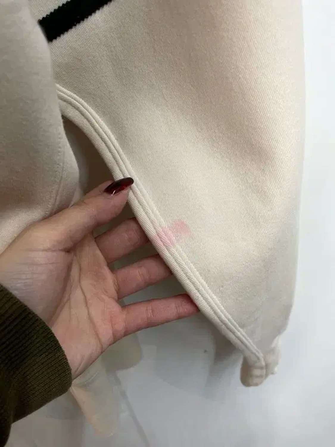 아디다스 오리지널스 뉴클래식 후드 원더 화이트 b급오염 상품이미지6