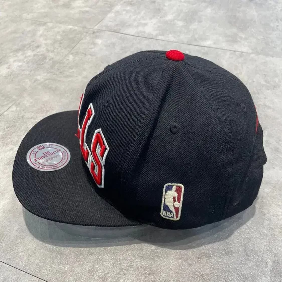 미첼 앤 네스  시카고 불스 트리플 플레이 스냅백 모자 상품이미지4