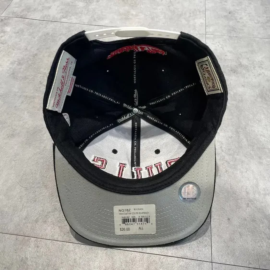 미첼 앤 네스  시카고 불스 트리플 플레이 스냅백 모자 상품이미지6