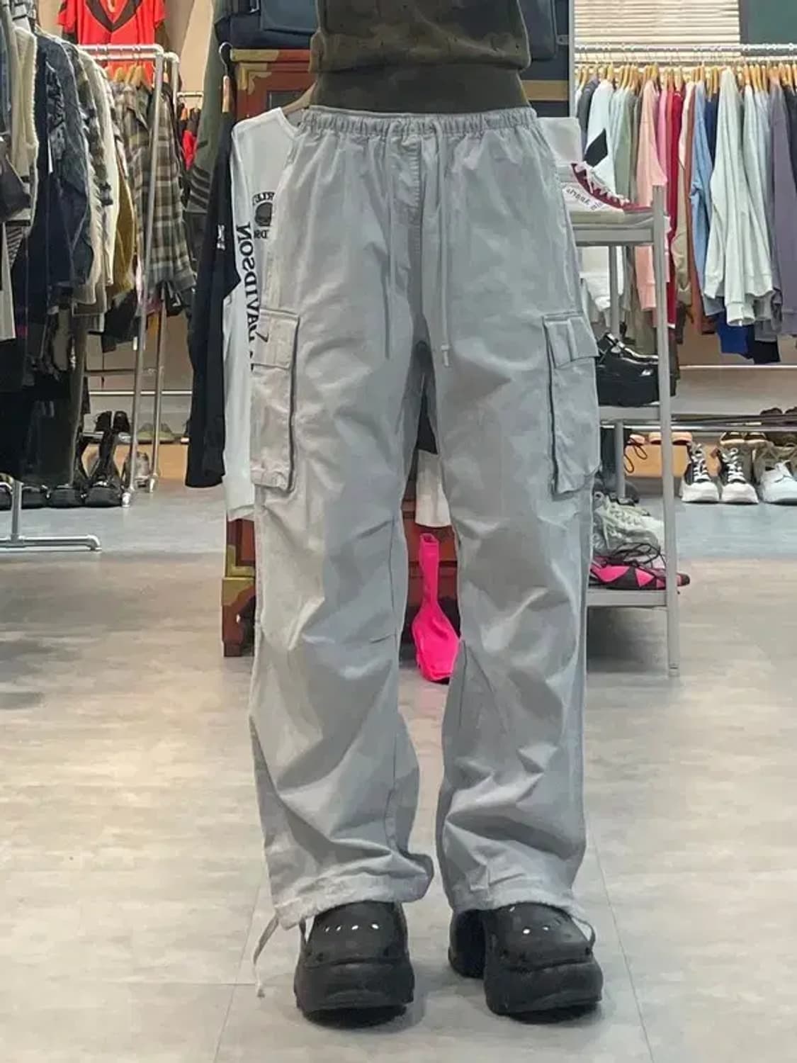 나이키 여성 우먼 미드라이즈 카고팬츠 바지 라이트 스모크 그레이 상품이미지1