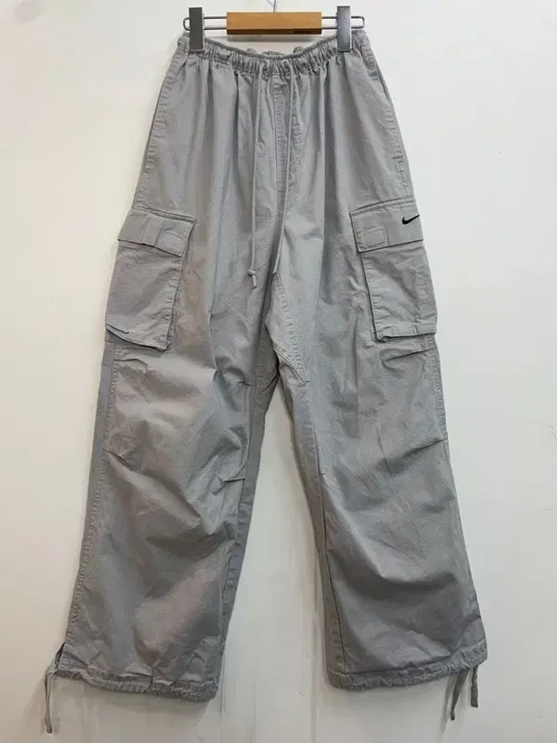 나이키 여성 우먼 미드라이즈 카고팬츠 바지 라이트 스모크 그레이 상품이미지2