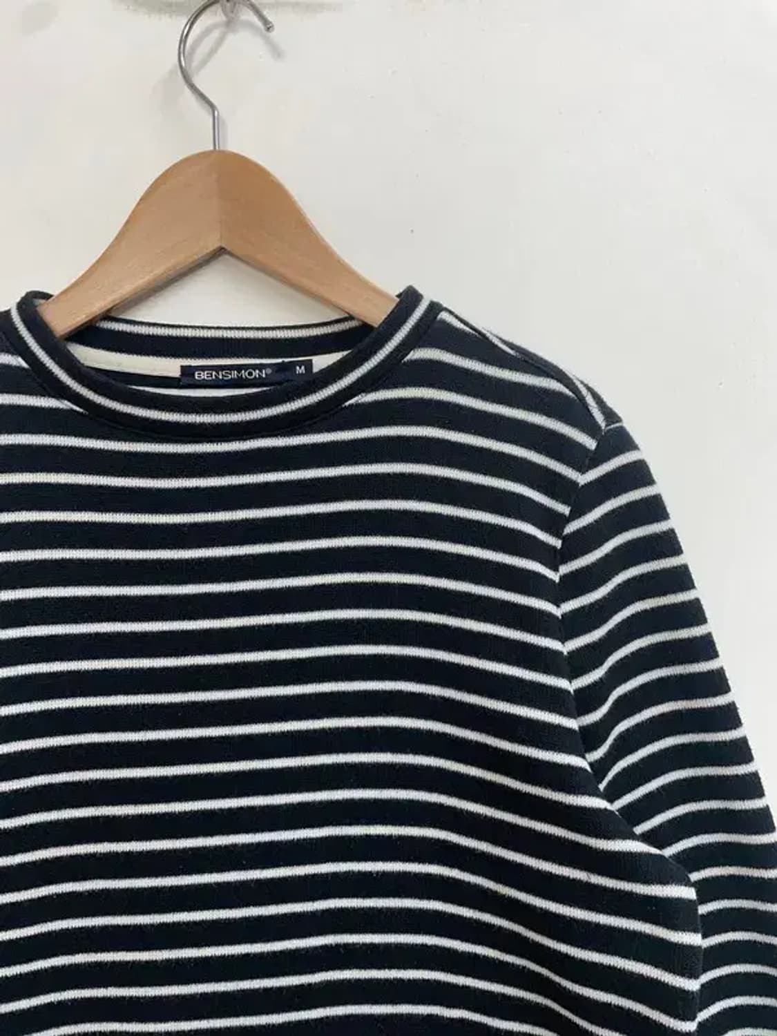 미디움 벤시몽 스트라이프 오버핏 긴팔티셔츠 상품이미지4