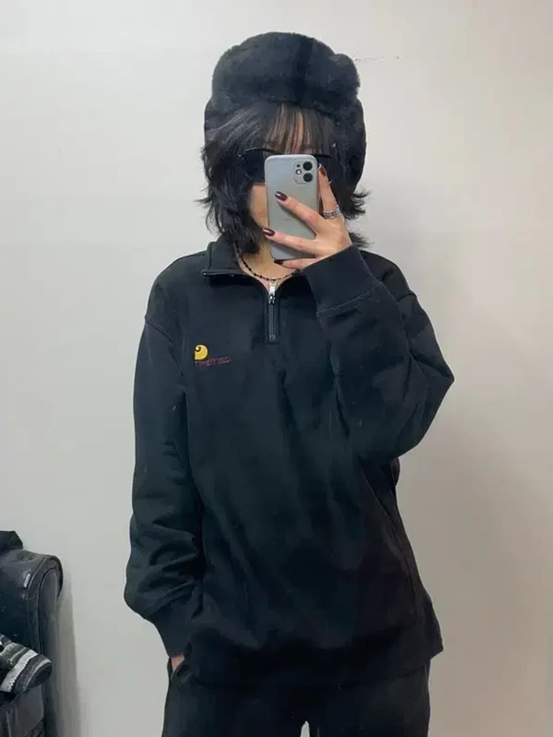 라지 칼하트 WIP 하프 집 아메리칸 스크립트 스웨트셔츠 블랙 상품이미지1