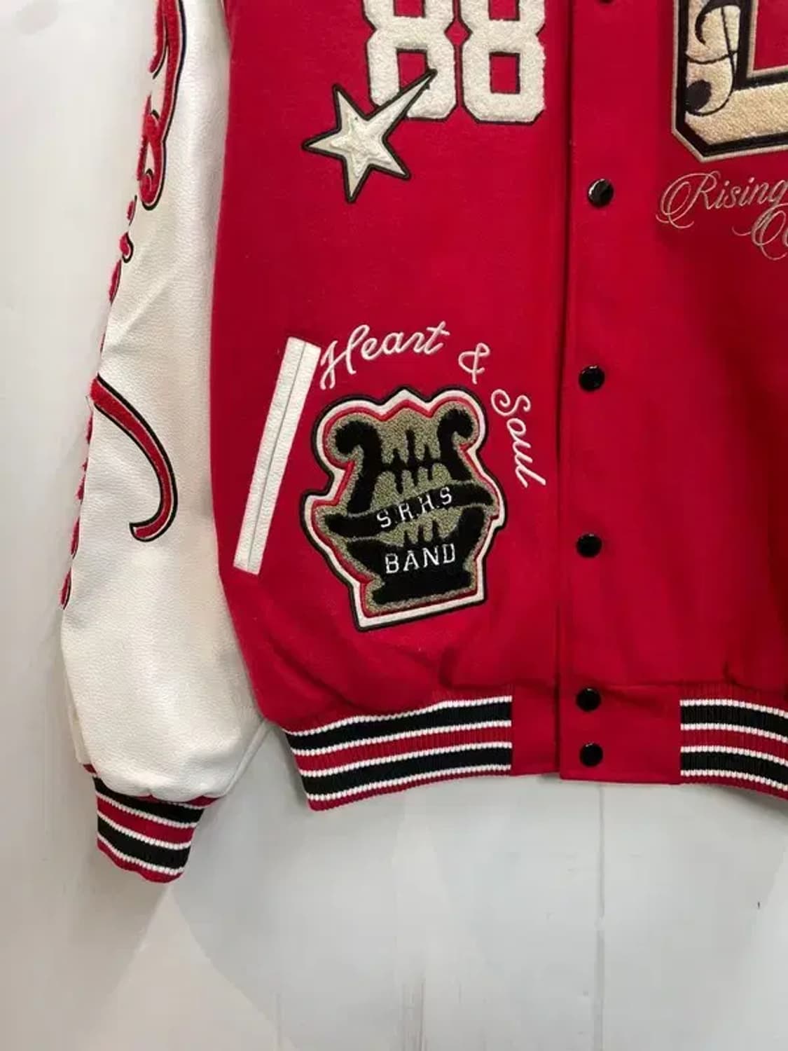 미디움 스모크라이즈 오버핏 레더 바시티 자켓 상품이미지3