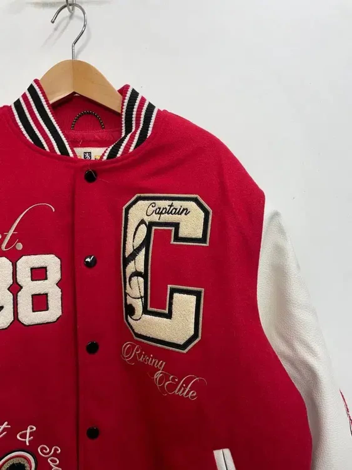 미디움 스모크라이즈 오버핏 레더 바시티 자켓 상품이미지4