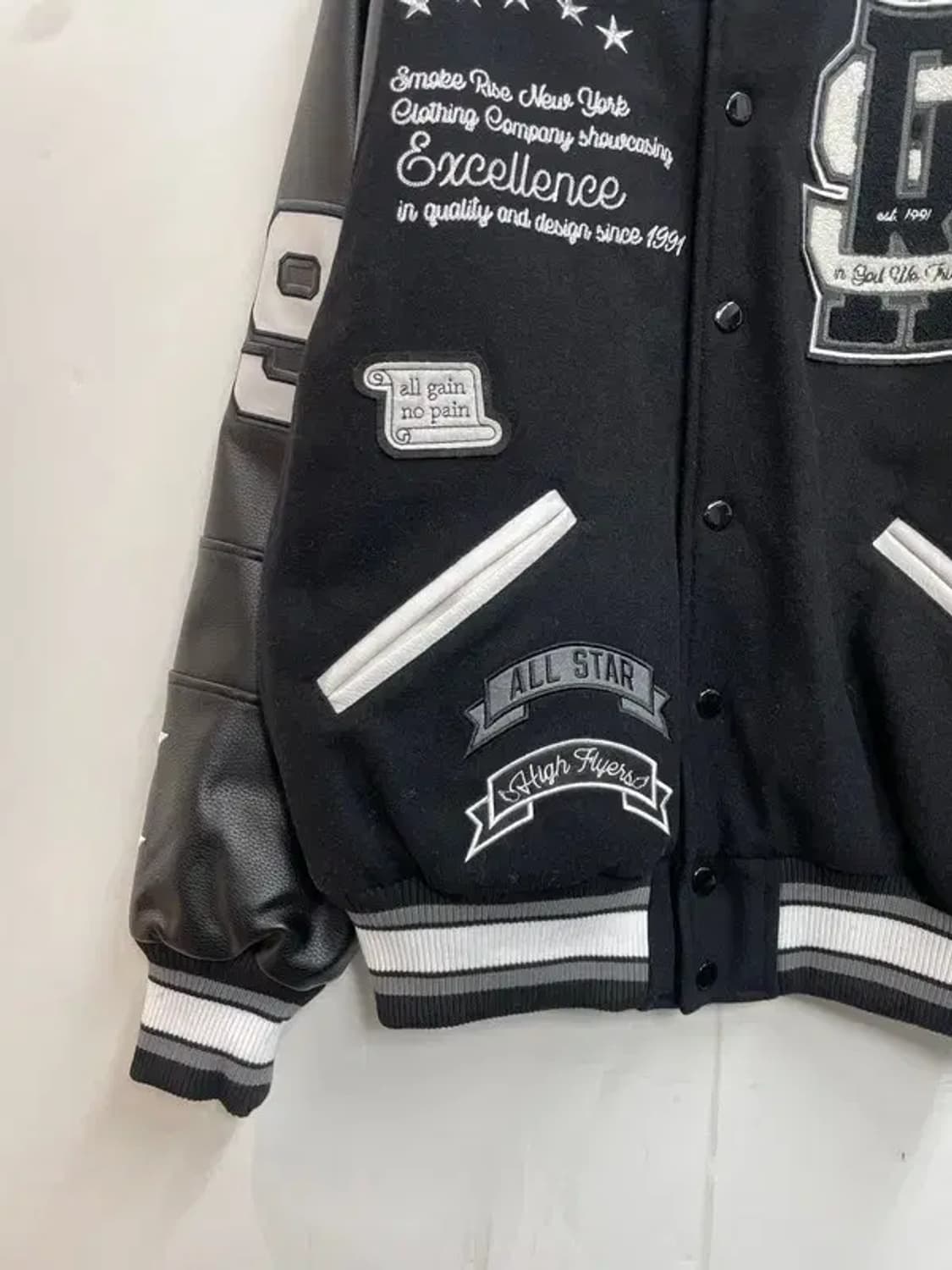 미디움 미사용 스모크라이즈 레더 바시티 자켓 점퍼 블랙 상품이미지3