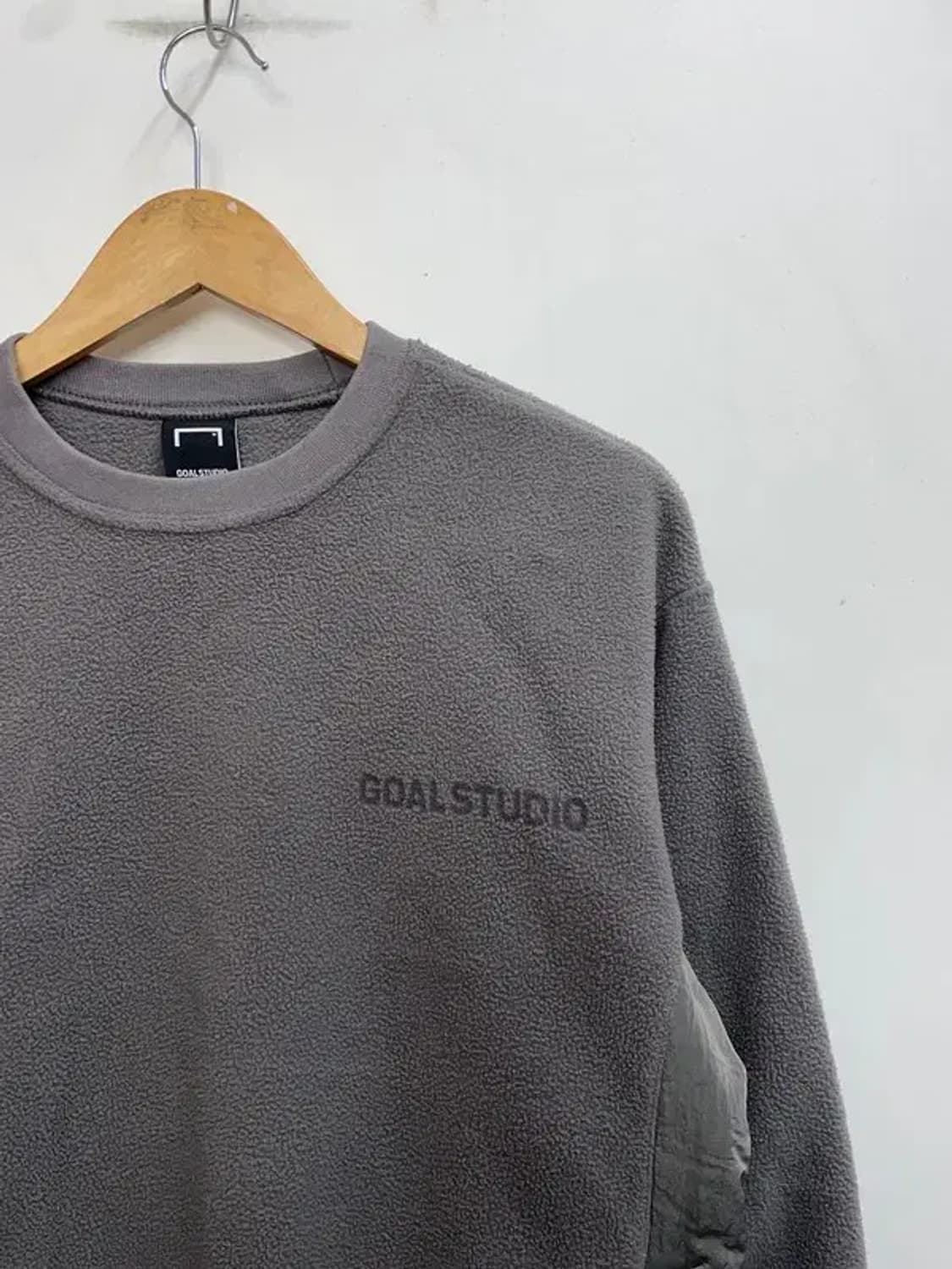 스몰 골스튜디오 나일론 메탈 믹스 플리스 스웨트셔츠 그레이 상품이미지4