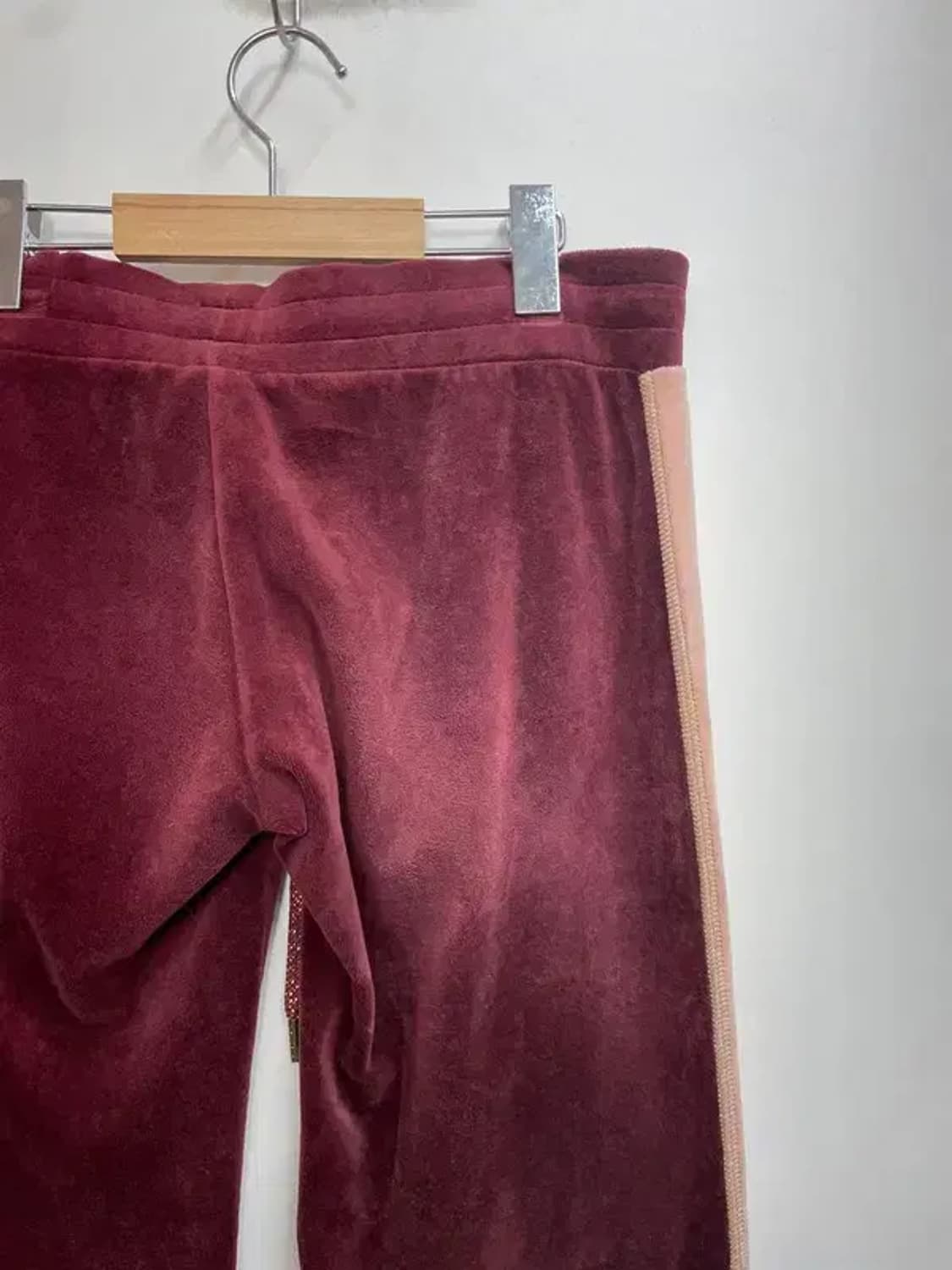 스몰 쥬시 꾸뛰르 벨벳 로우라이즈 트레이닝 팬츠 버건디 상품이미지9