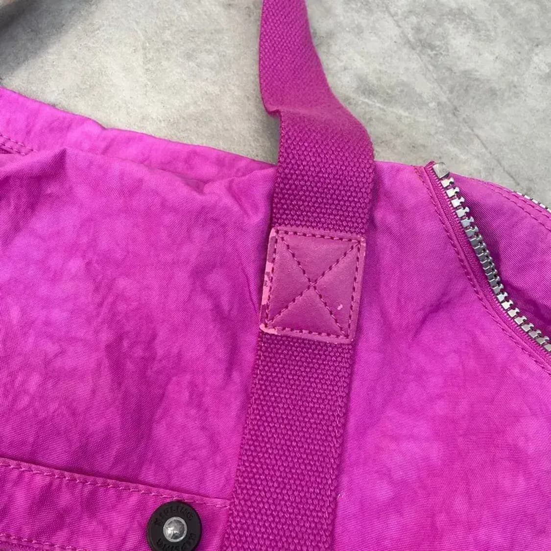 os 키플링 올드스쿨 핫핑크 숄더백 가방 상품이미지3