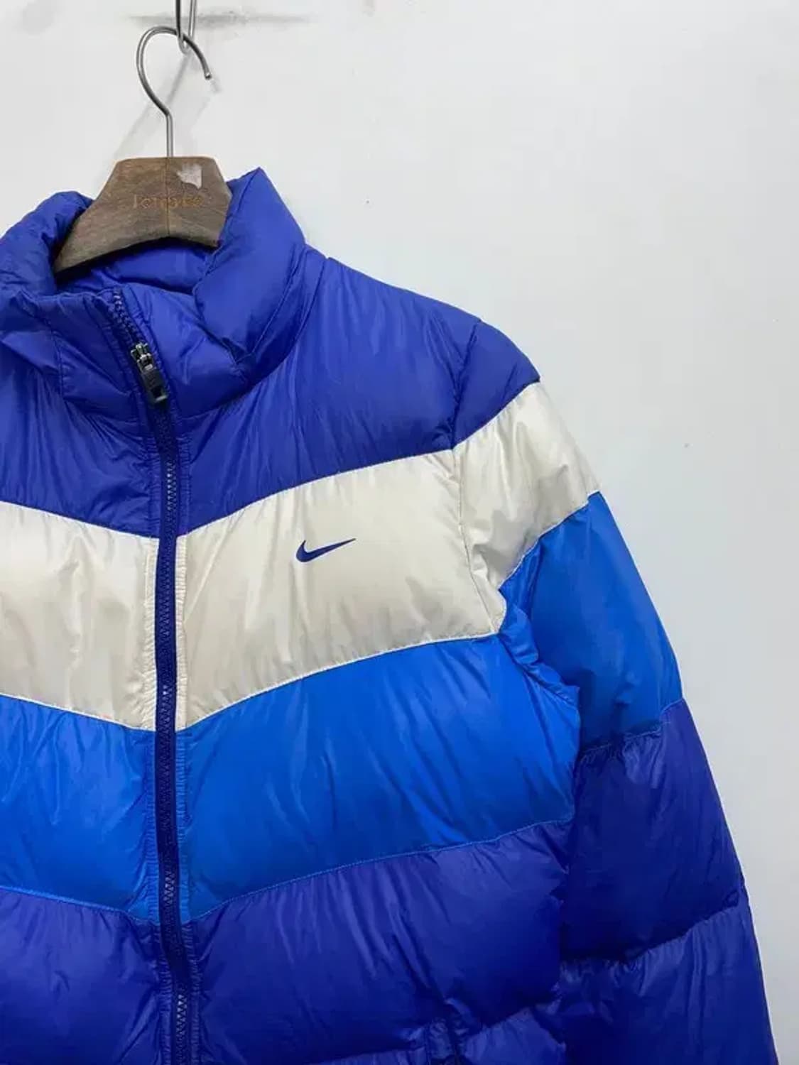 XL 나이키 올드스쿨 투톤로고 스우시 패딩 다운점퍼 상품이미지4