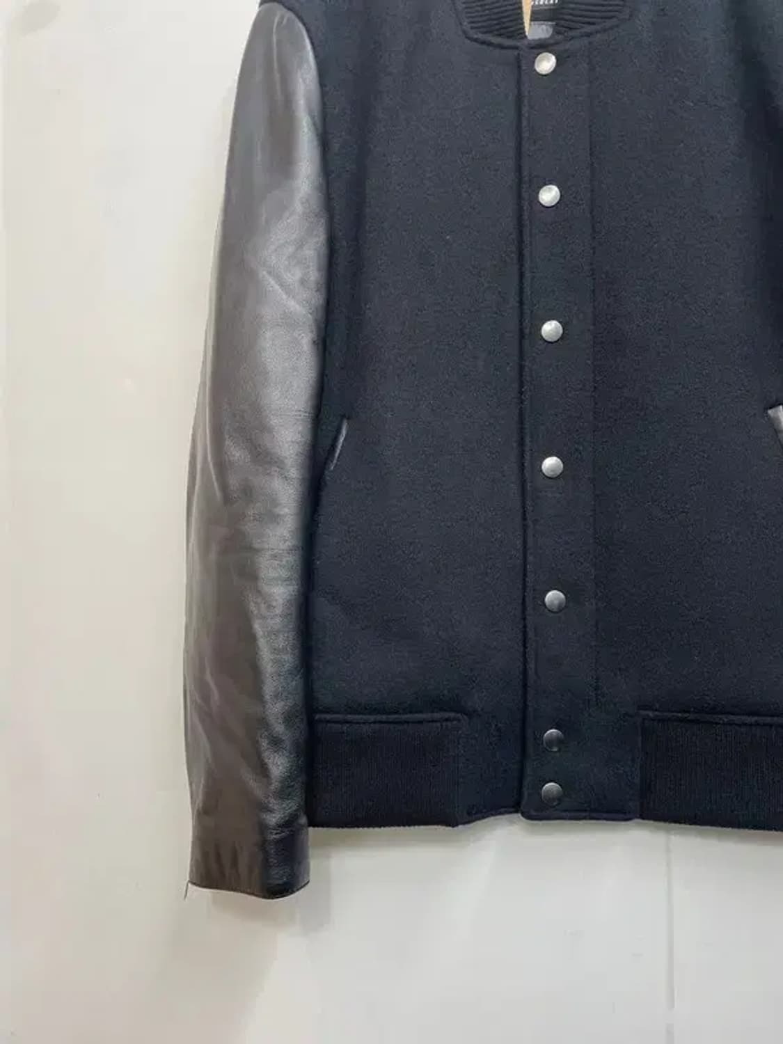 미디움 LOFI 신슐레이트 양가죽 바시티 자켓 상품이미지3