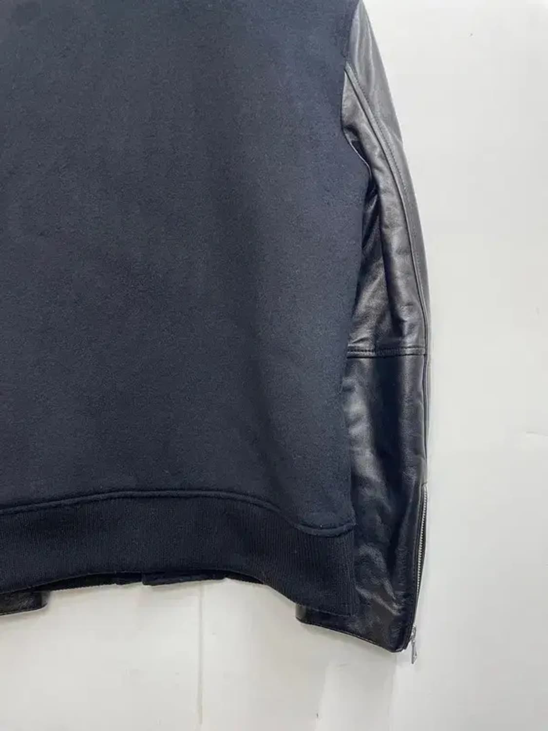 미디움 LOFI 신슐레이트 양가죽 바시티 자켓 상품이미지9