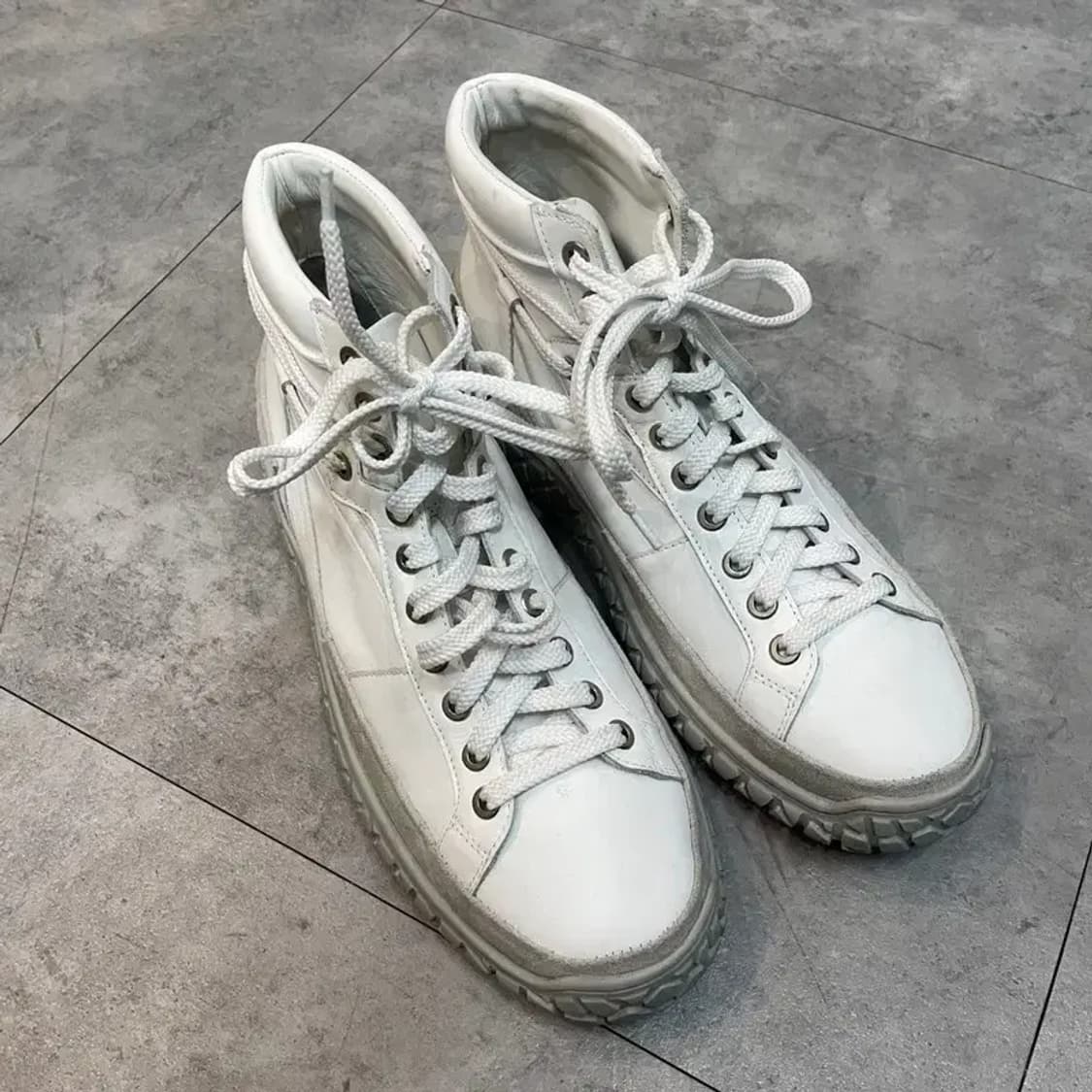 41 어콜드월 화이트 그래뉼라이트 하이 스니커즈 상품이미지1