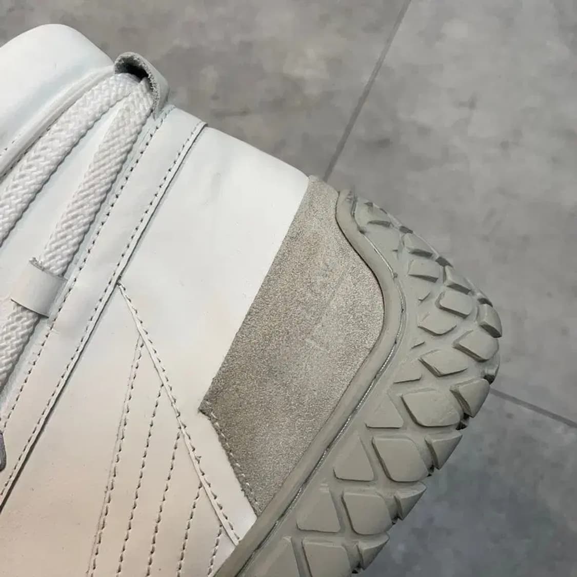 41 어콜드월 화이트 그래뉼라이트 하이 스니커즈 상품이미지4