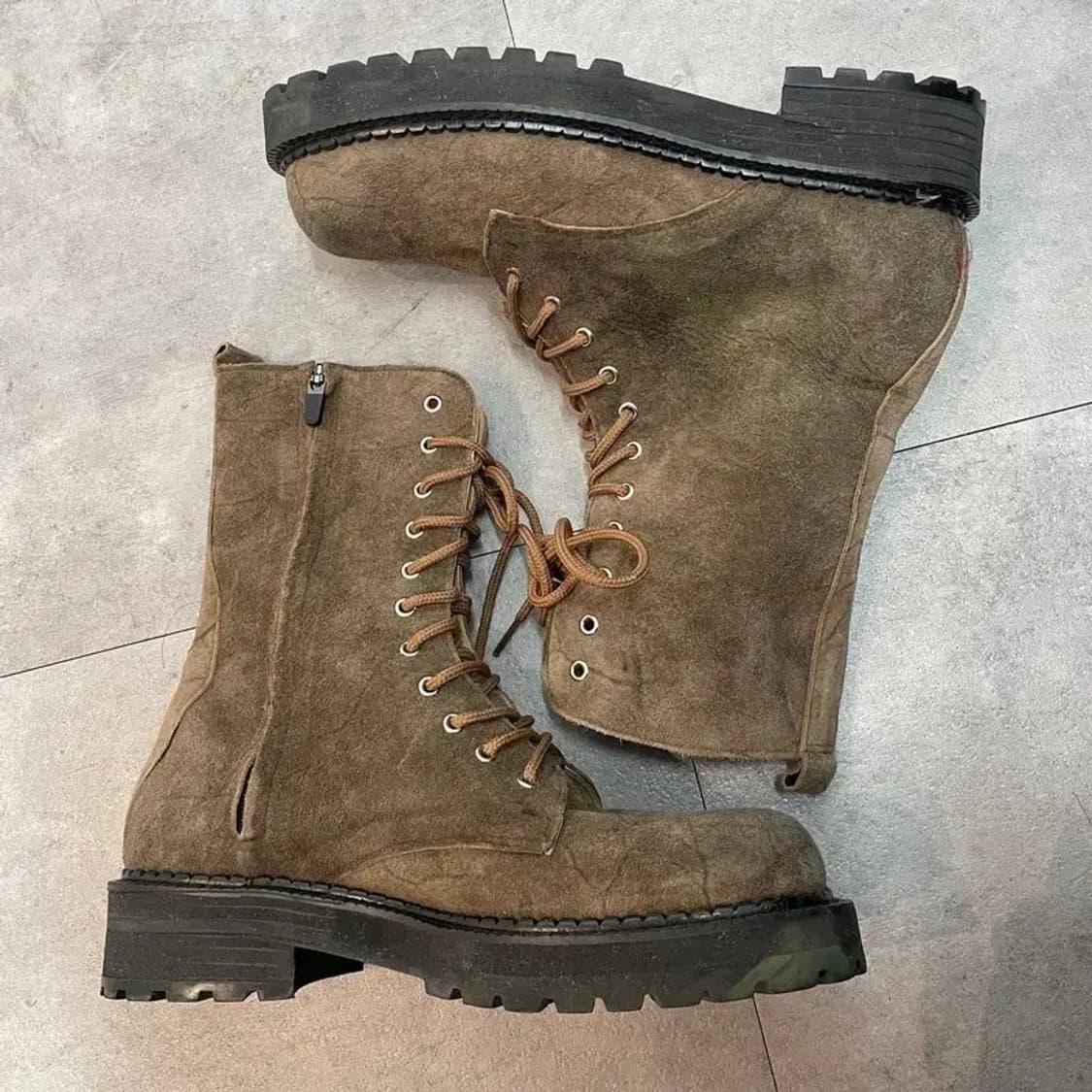 260 디블랙  스웨이드 레이스업 앵클 부츠 브라운 상품이미지4