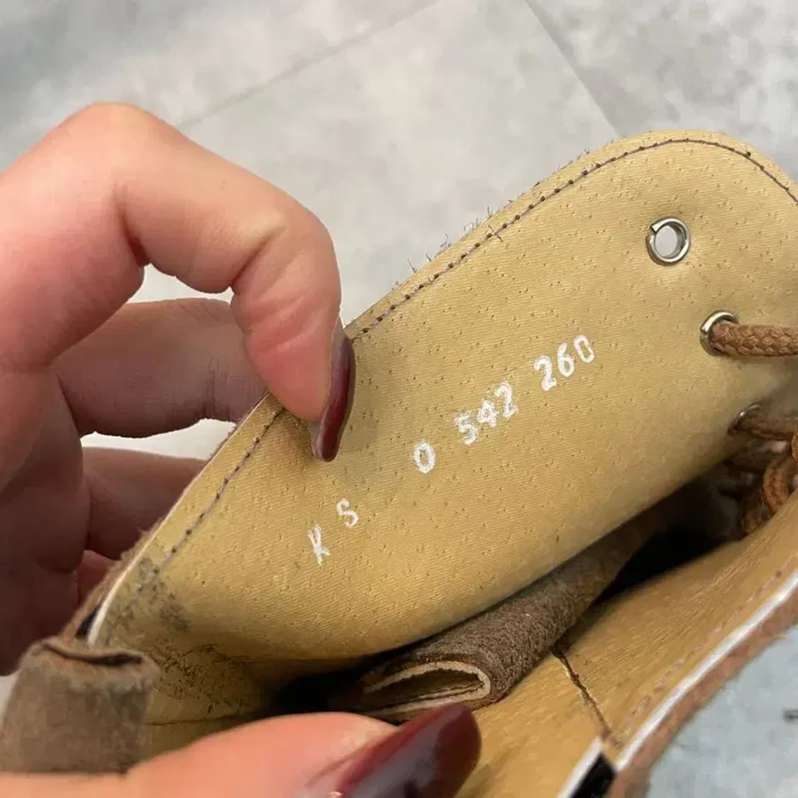 260 디블랙  스웨이드 레이스업 앵클 부츠 브라운 상품이미지5