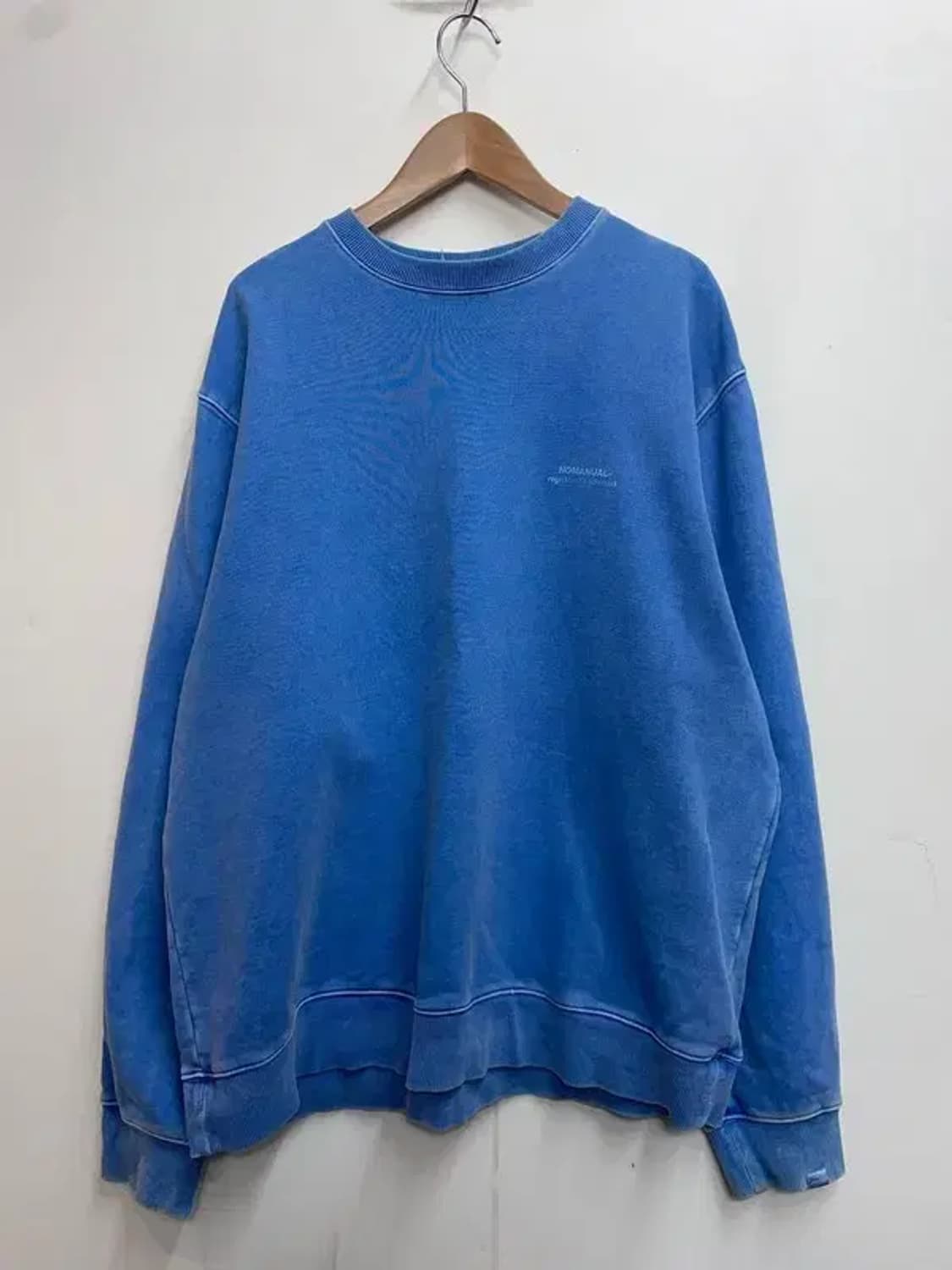 라지 노매뉴얼 피그먼트 루즈핏 맨투맨 라이트 블루 상품이미지2