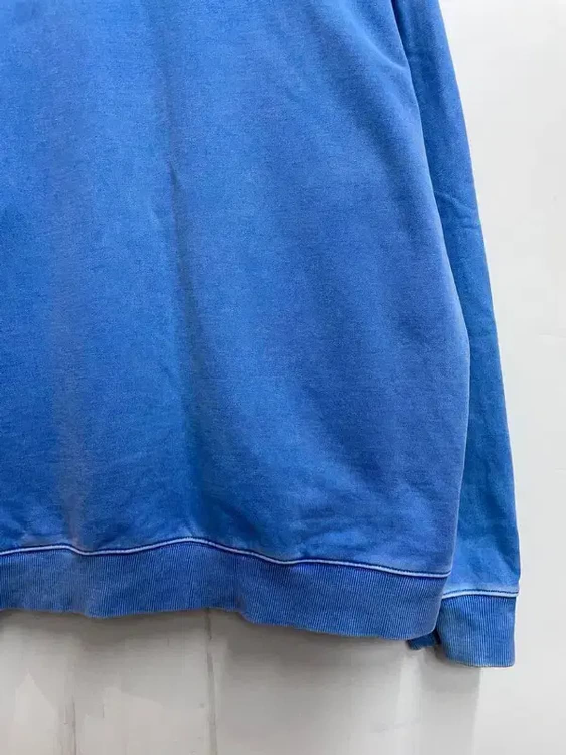 라지 노매뉴얼 피그먼트 루즈핏 맨투맨 라이트 블루 상품이미지8