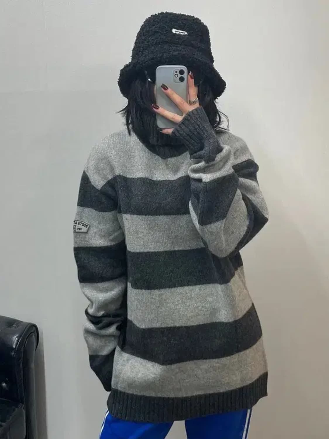 XL ROOTS 오버핏 스트라이프 목폴라 니트 스웨터 그레이 상품이미지1