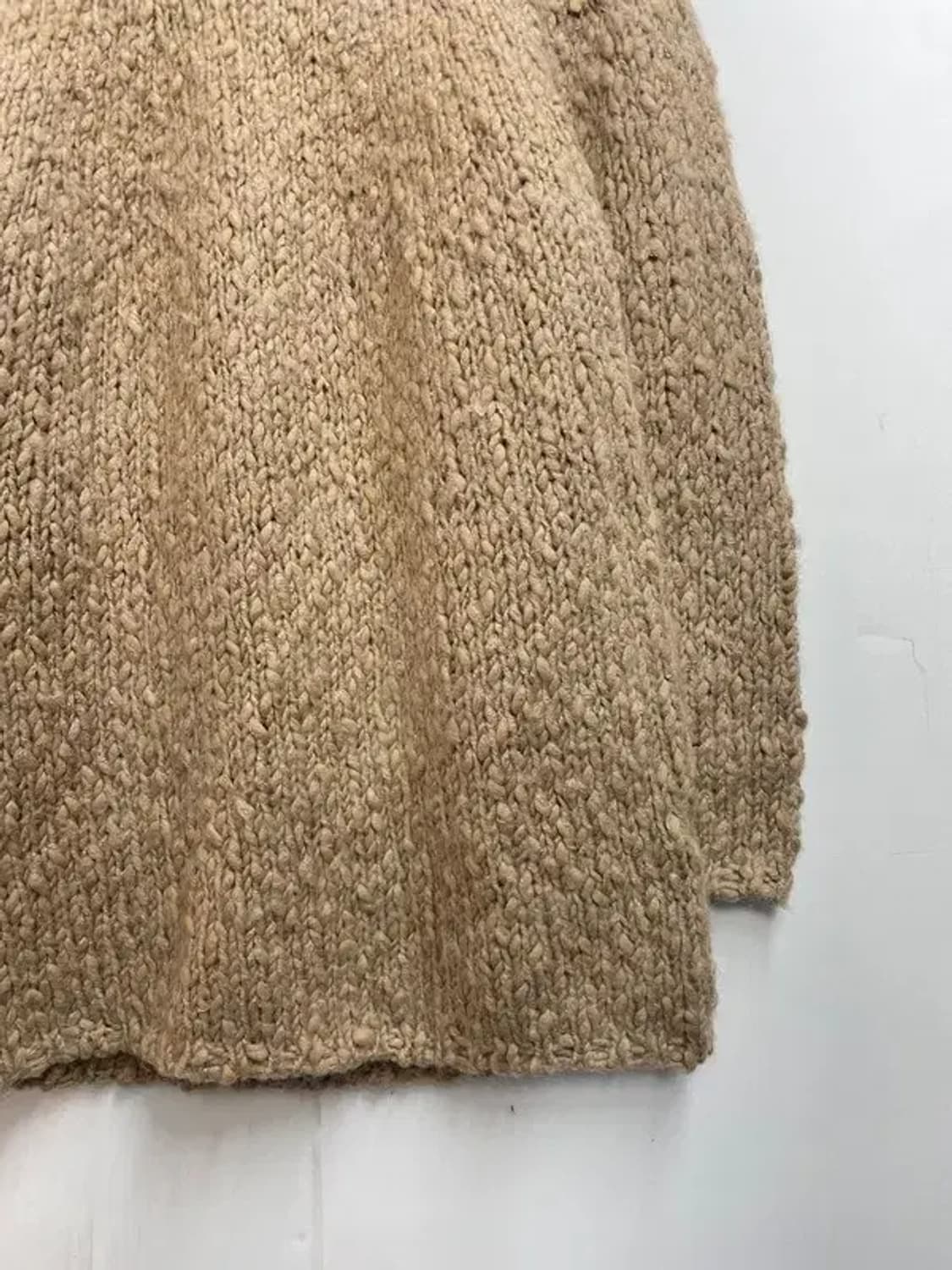 프리 FRAY I.D 오버핏 여자 부클 하이넥 니트 스웨터 상품이미지3