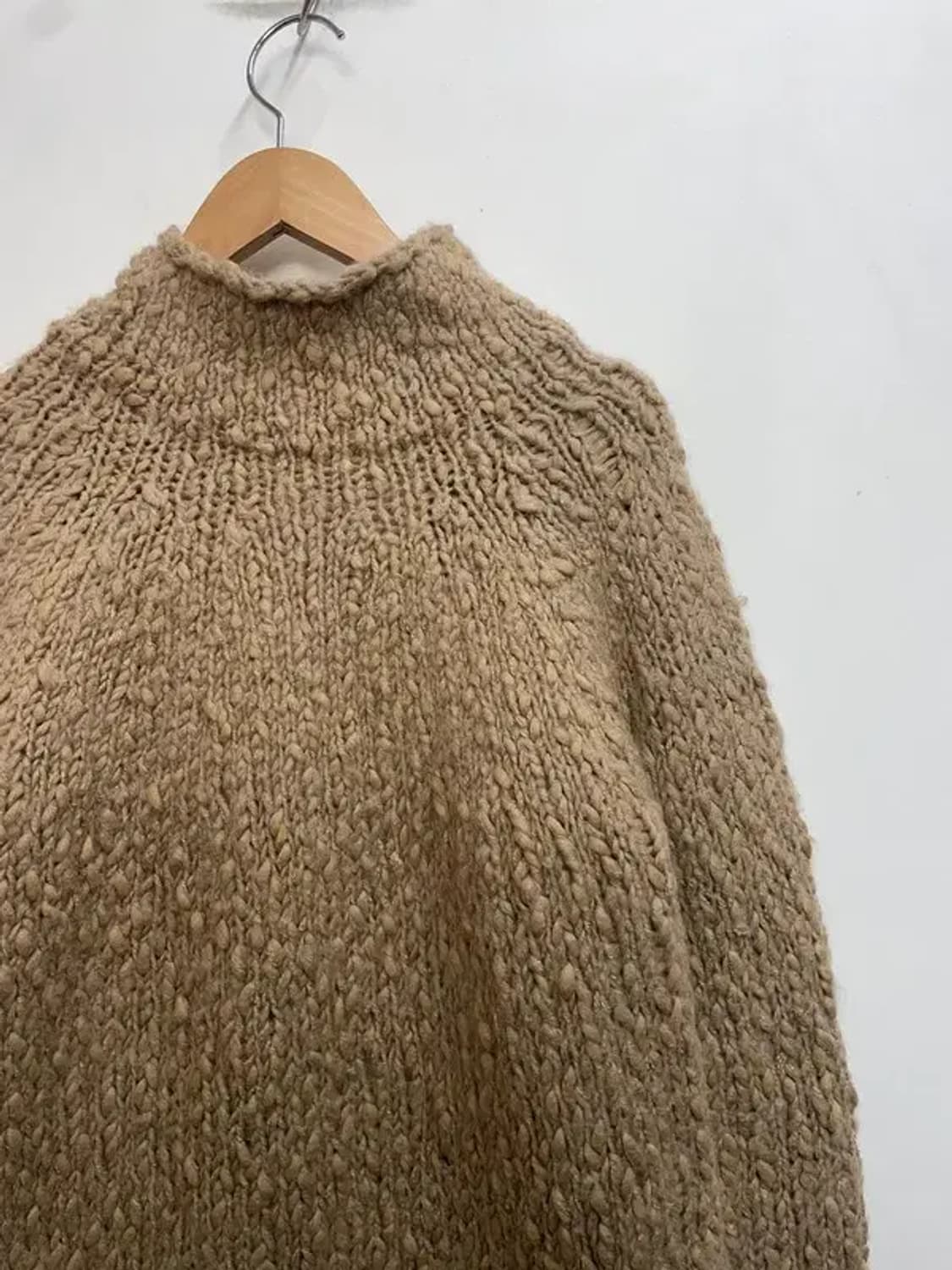 프리 FRAY I.D 오버핏 여자 부클 하이넥 니트 스웨터 상품이미지9