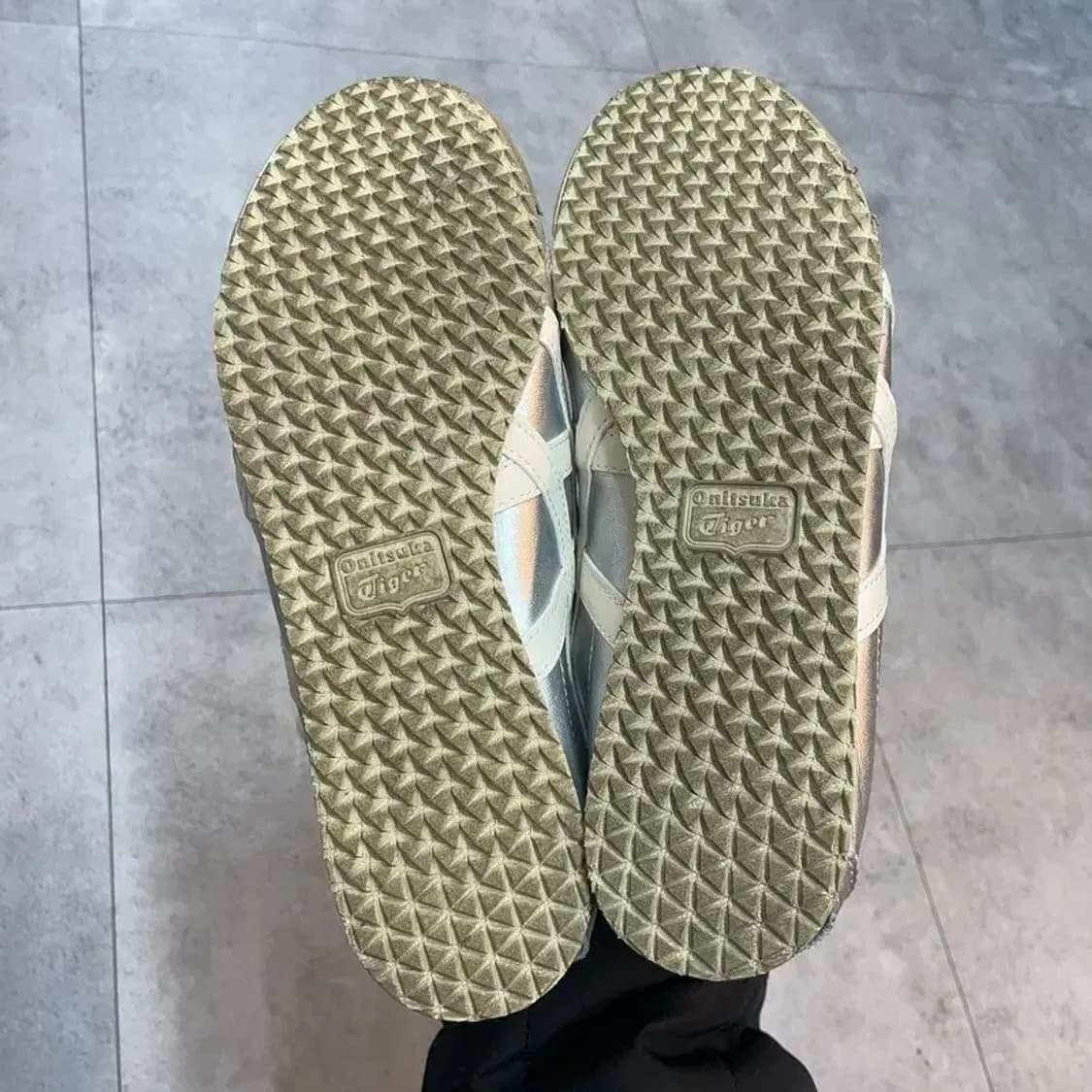 245 오니츠카 멕시코66 실버화이트 상품이미지10