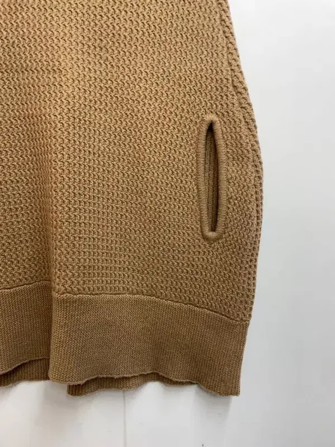 질스튜어트 여자 울 혼방 터틀넥 니트 스웨터 상품이미지3