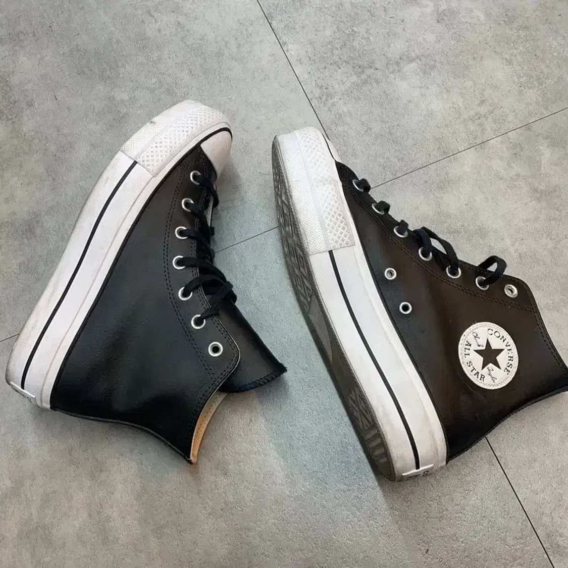 250 컨버스 척 테일러 올스타 리프트 하이 블랙 화이트 상품이미지4