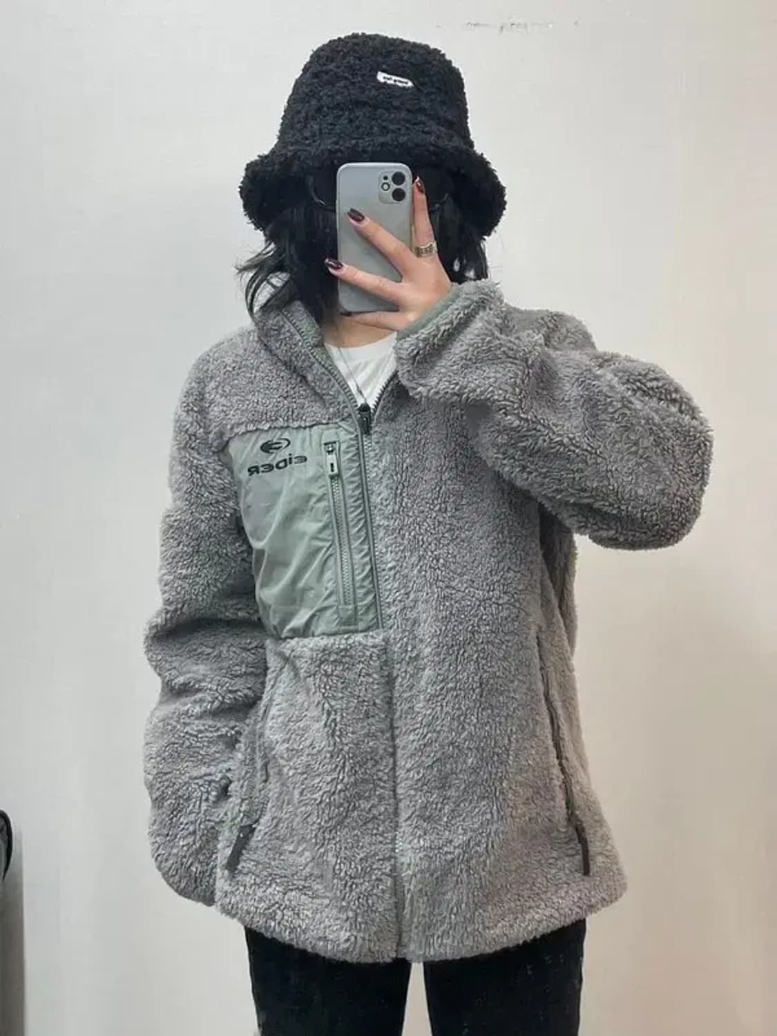 라지 아이더 겨울 뽀글이 후리스 플리스 자켓 그레이 상품이미지1