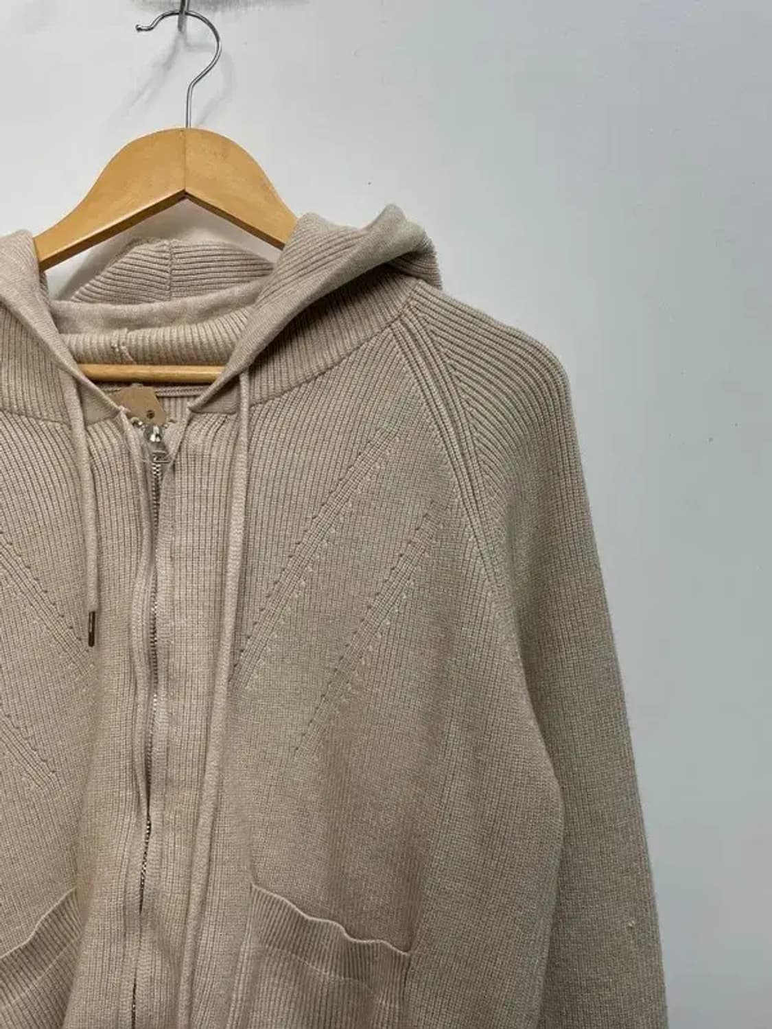 1 디미트리블랙 투웨이 헤비웨이트 케이블 니트 후드 집업 아이보리 상품이미지4