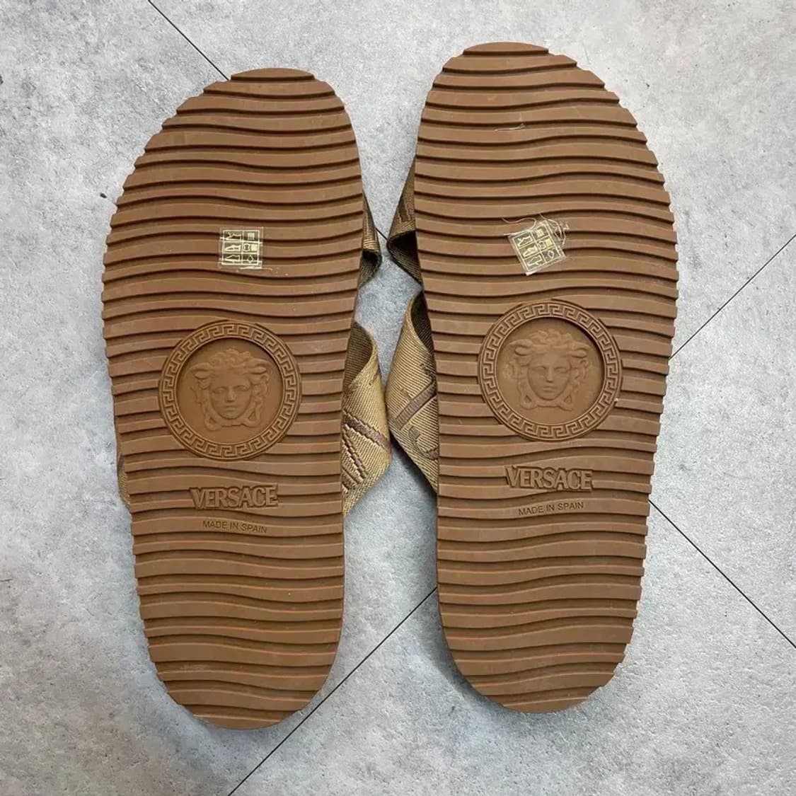 43 베르사체 올오버 크로스 샌들 브라운 상품이미지7