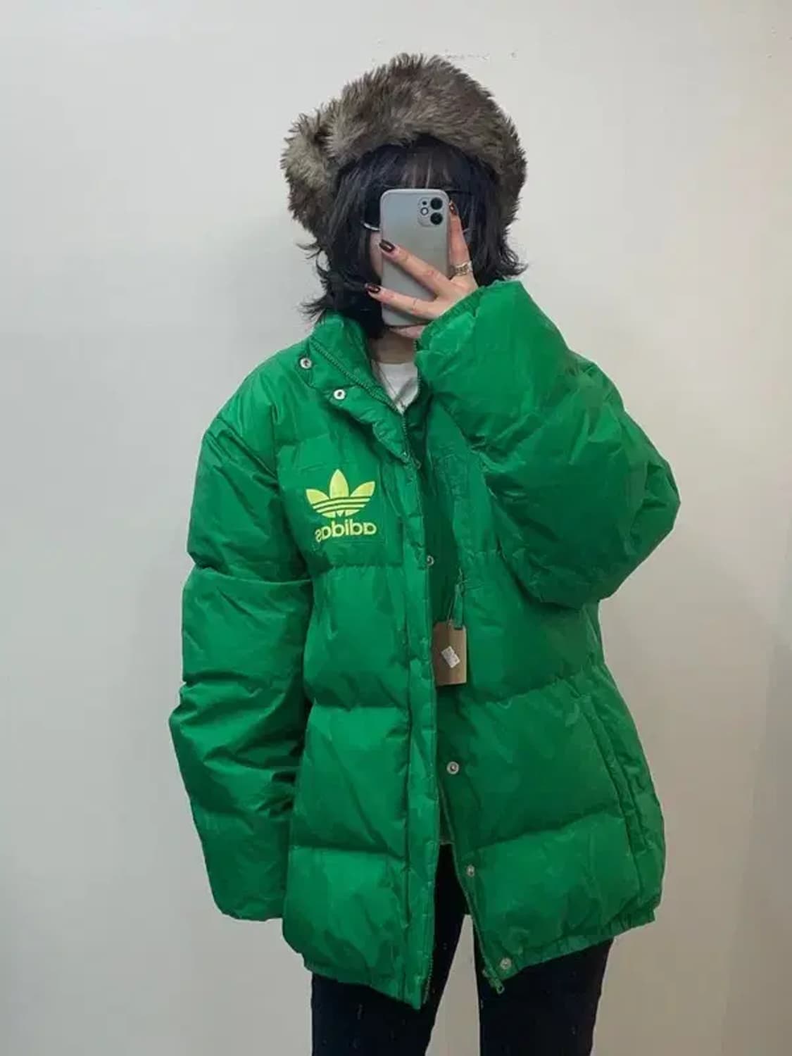 미디움 아디다스 파이어버드 덕다운 올드스쿨 푸퍼 패딩 그린 상품이미지1