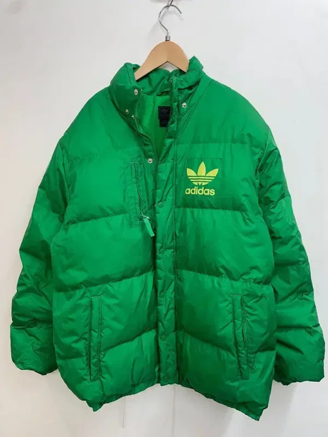 미디움 아디다스 파이어버드 덕다운 올드스쿨 푸퍼 패딩 그린 상품이미지2