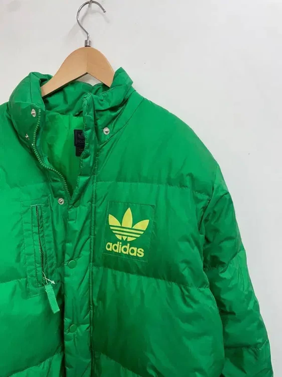 미디움 아디다스 파이어버드 덕다운 올드스쿨 푸퍼 패딩 그린 상품이미지4