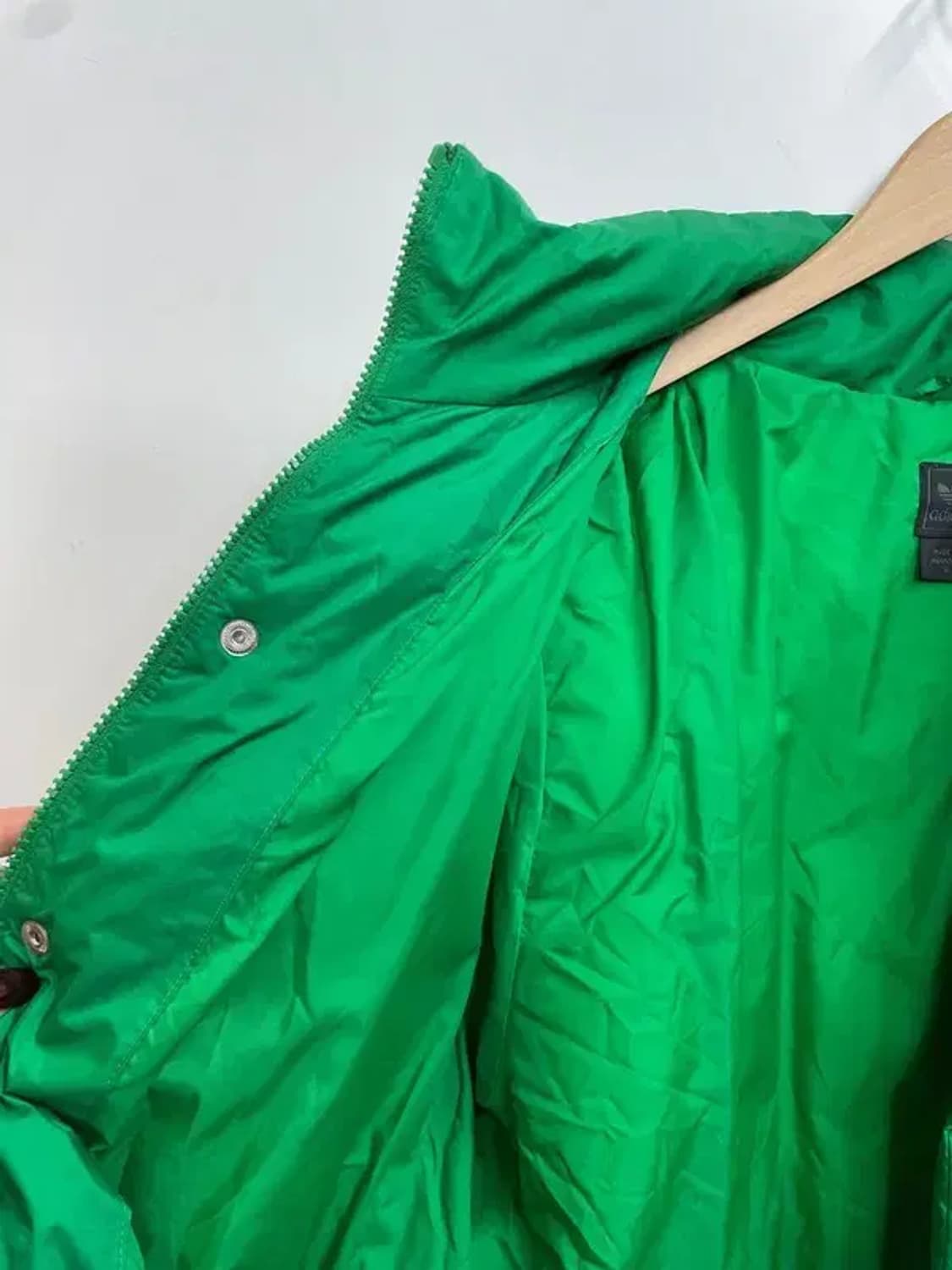 미디움 아디다스 파이어버드 덕다운 올드스쿨 푸퍼 패딩 그린 상품이미지6