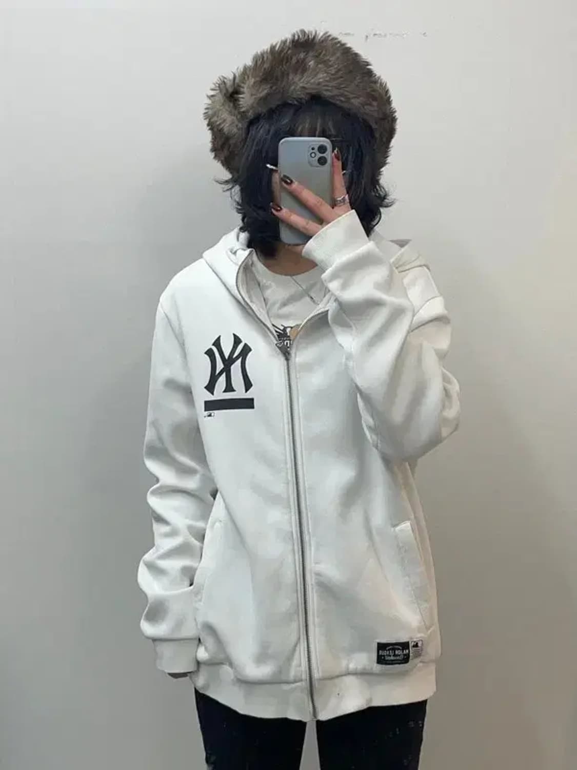 110 MLB 뉴욕 양키스 로고 후드 집업 화이트 상품이미지1