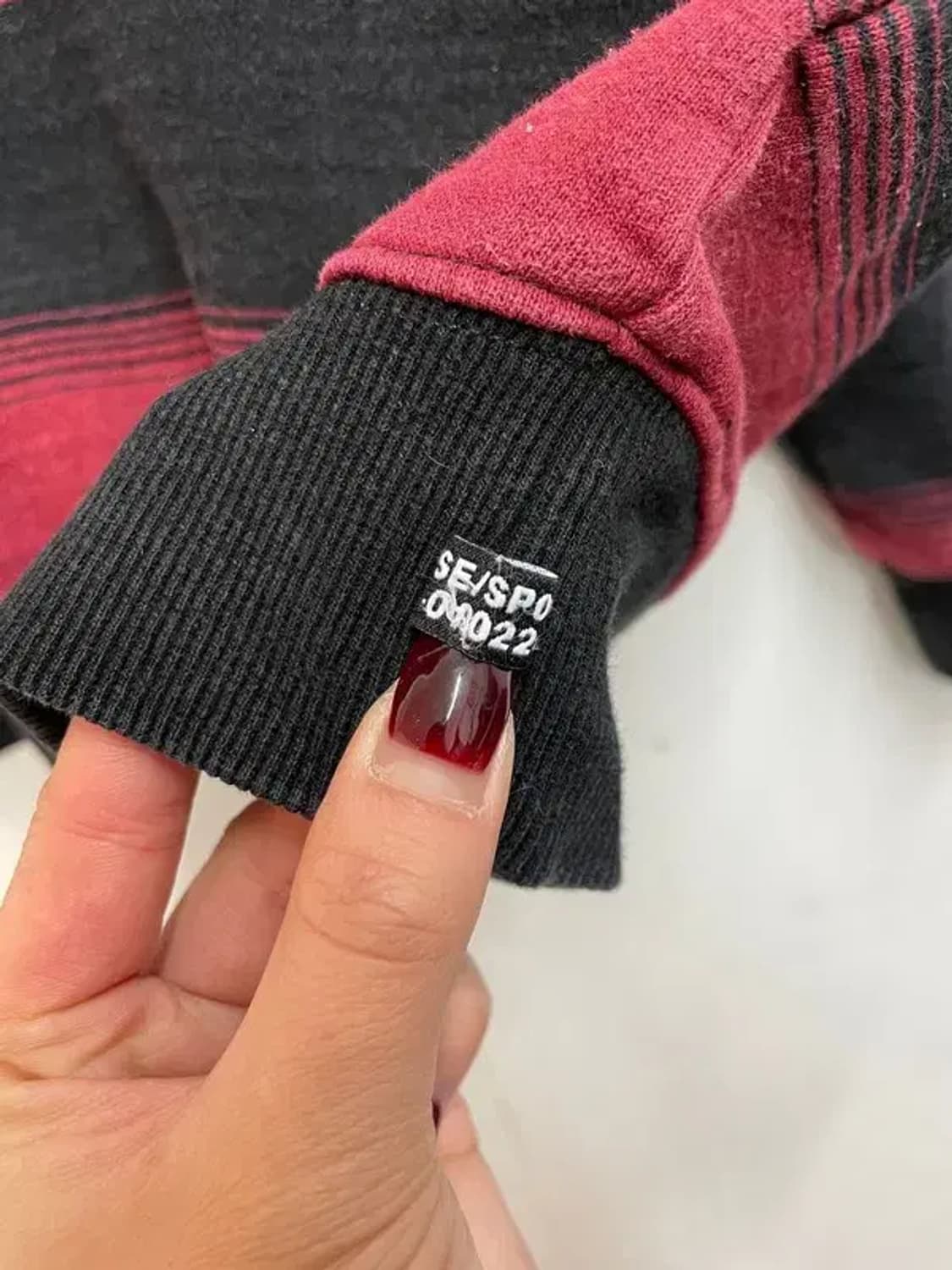 라지 디스이즈네버댓 스트라이프 스웨트셔츠 맨투맨 레드 상품이미지5