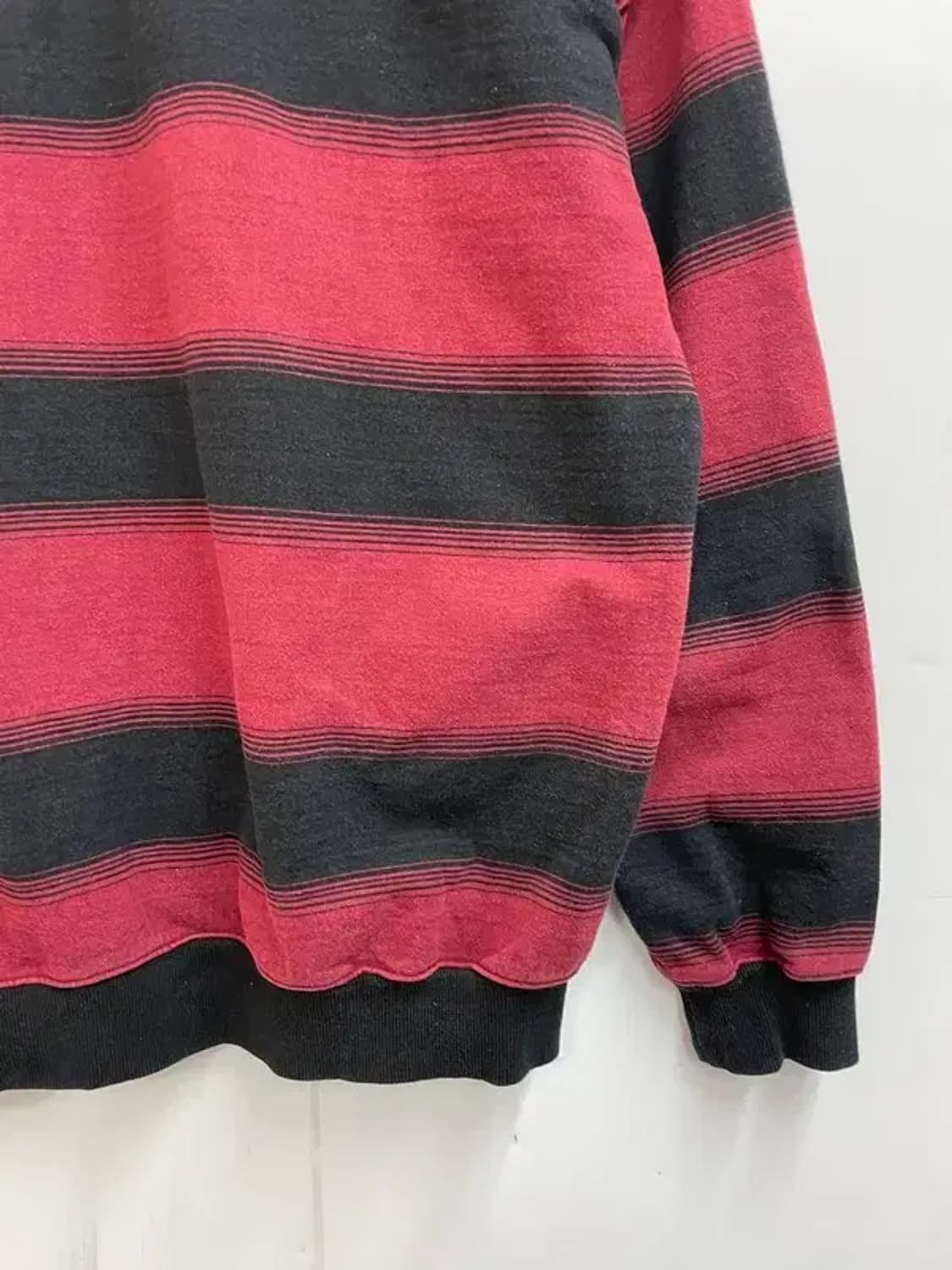 라지 디스이즈네버댓 스트라이프 스웨트셔츠 맨투맨 레드 상품이미지9