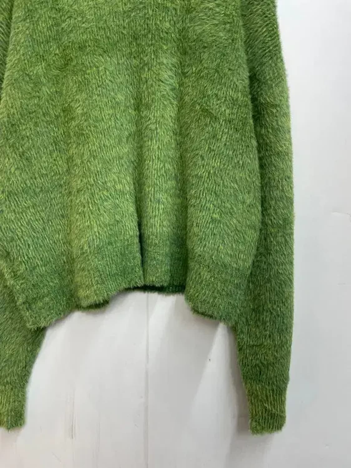 XL 새상품 노매뉴얼 하이넥 헤어리 니트 집업 그라스 그린 상품이미지10