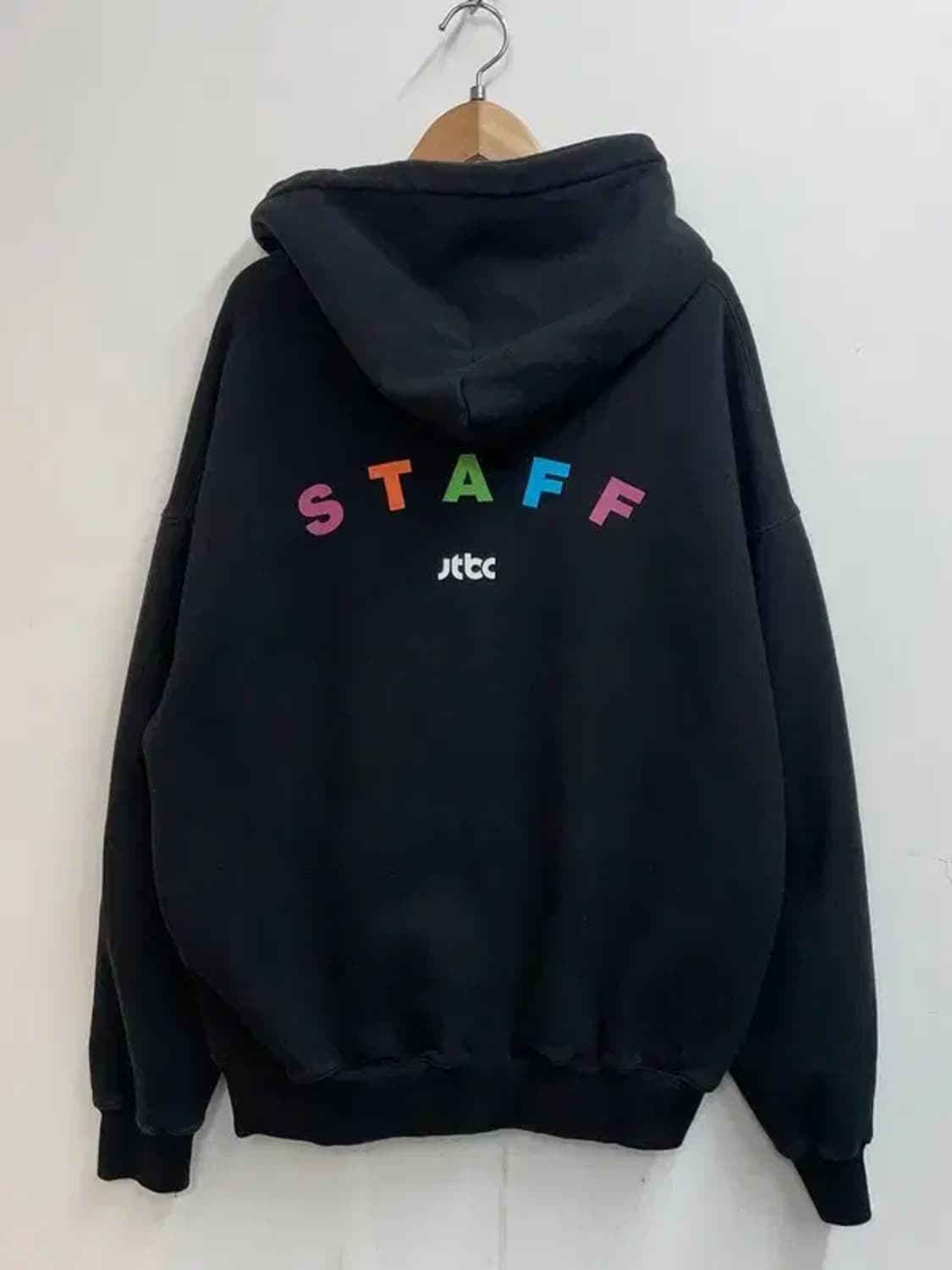 XL 아이앱스튜디오 X JTBC 후드 집업 블랙 상품이미지9