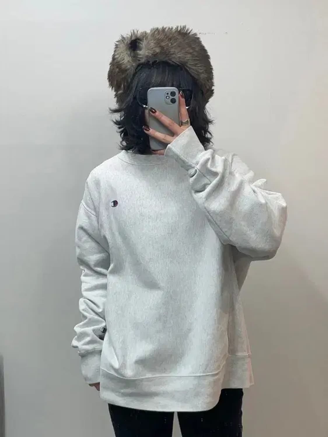 라지 챔피온 리버스 위브 스웨트셔츠 맨투맨 상품이미지1