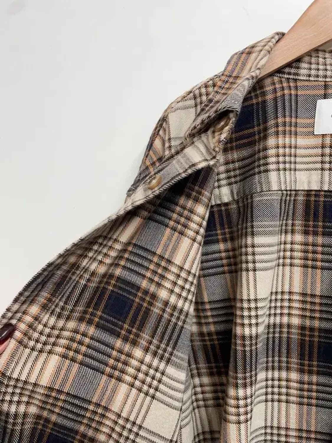 라지 에피그램 브라운 체크 포켓 긴팔 셔츠 상품이미지6