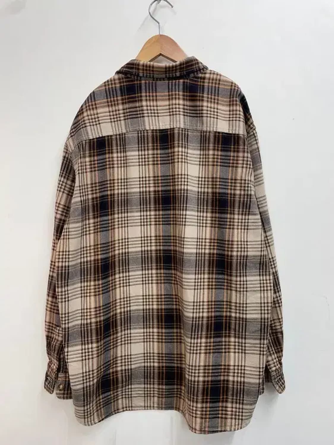 라지 에피그램 브라운 체크 포켓 긴팔 셔츠 상품이미지8