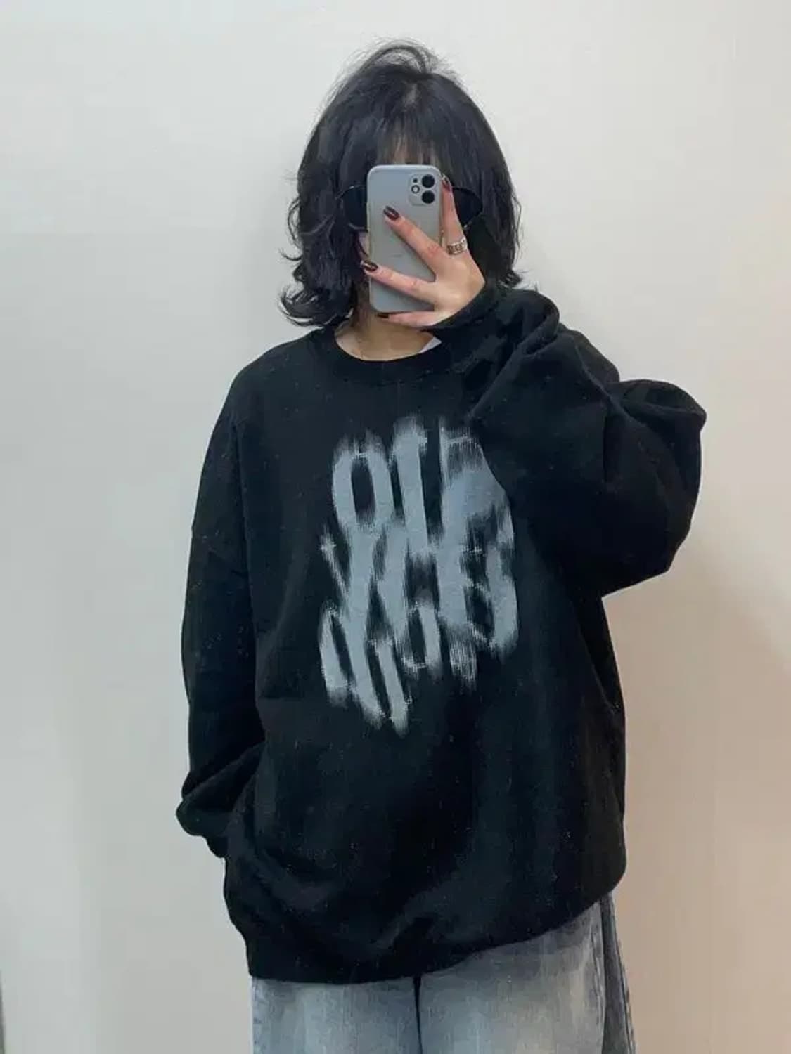 XL 슬로우애시드 블러리 로고 스웨트셔츠 맨투맨 블랙 상품이미지1