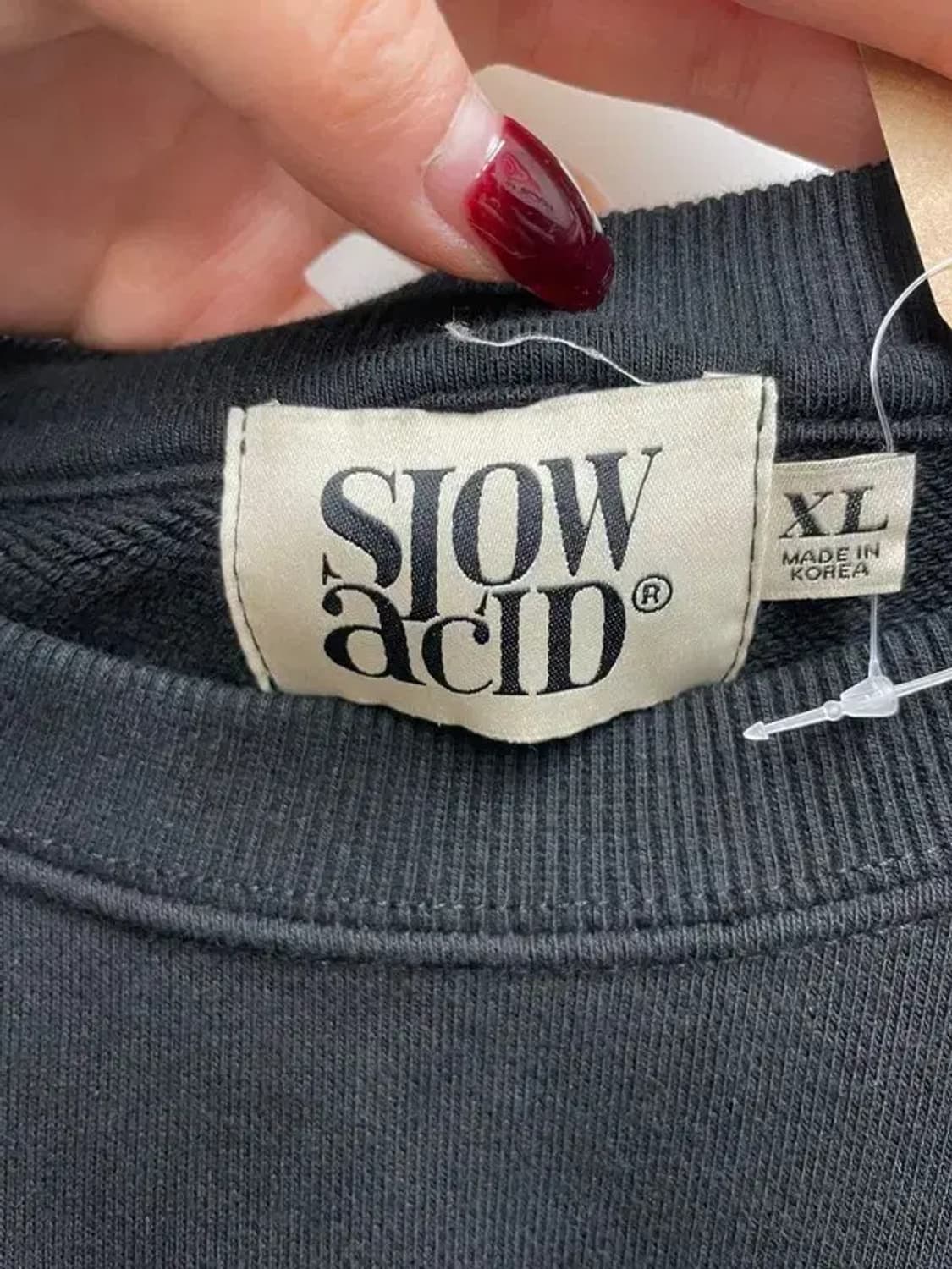 XL 슬로우애시드 블러리 로고 스웨트셔츠 맨투맨 블랙 상품이미지5